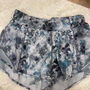 lululemon athletica Blue and Gray Floral Athletic Shorts